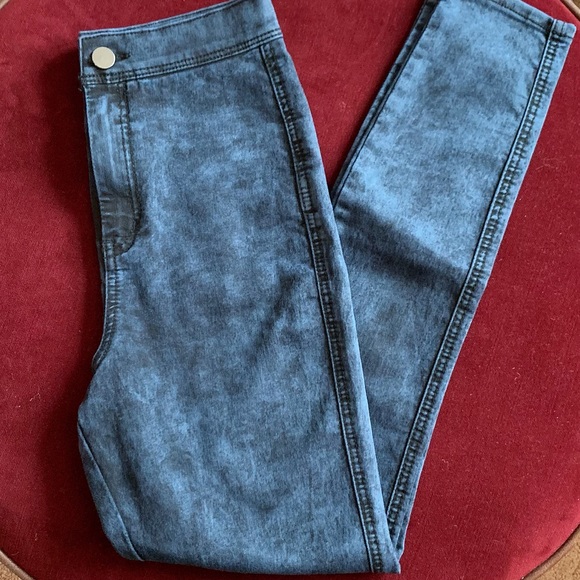 ASOS High Waisted Mottled Wash Jeans - Picture 7 of 8